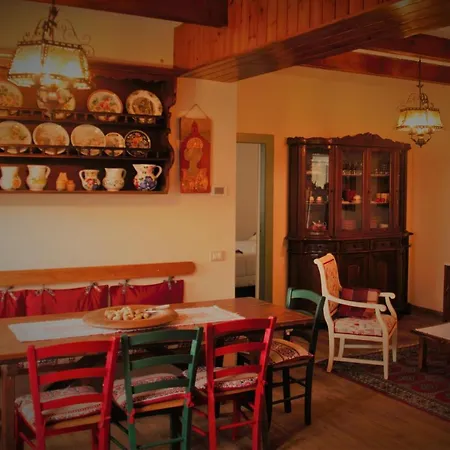 La Casa Di Anna Nel Parco Delle Dolomiti Croce D' Aune 1000 Ml Slm Apartmán